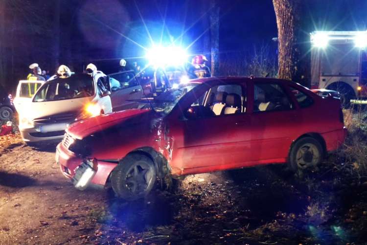 Wypadek na trasie Pniewo-Ciosaniec