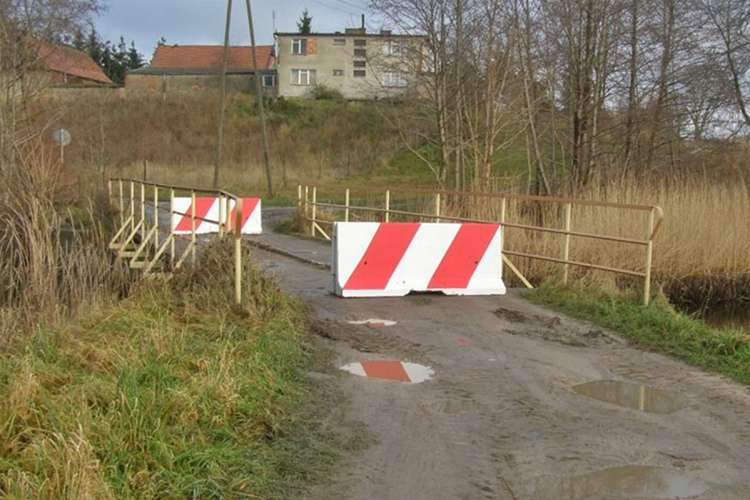 Most Arndta zamknięty