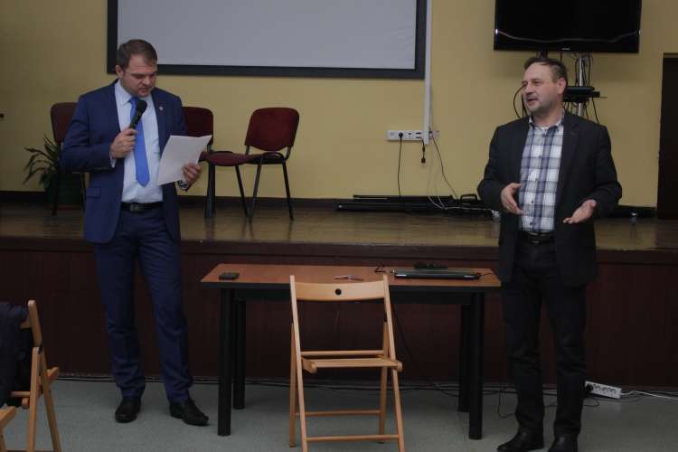 Kolejne ciekawe spotkanie z absolwentem w ZSE