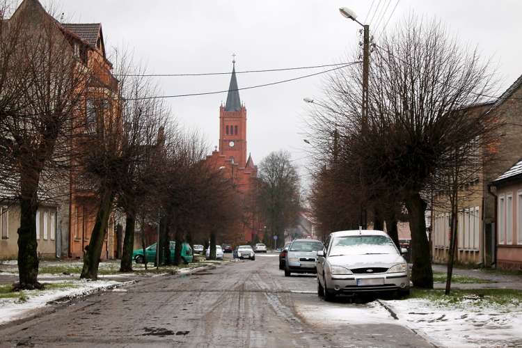 [SONDA] Przebudowa ul. Mickiewicza w Jastrowiu powinna być zrealizowana w 2018 roku?