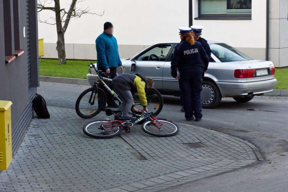 Potrącenie rowerzysty na ul.Mokrej w Złotowie