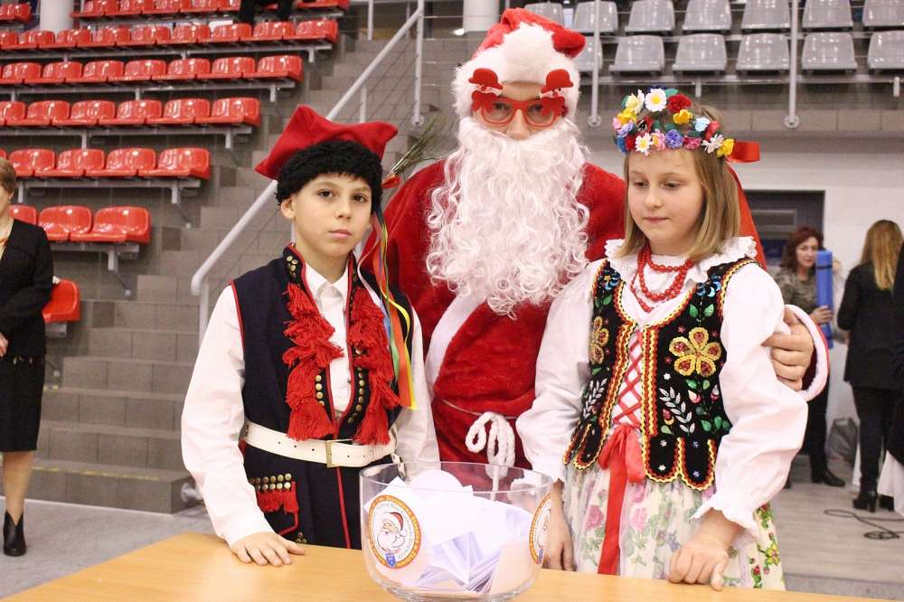 Mikołajkowy Turniej Mini Siatkówki – wręczenie nagród