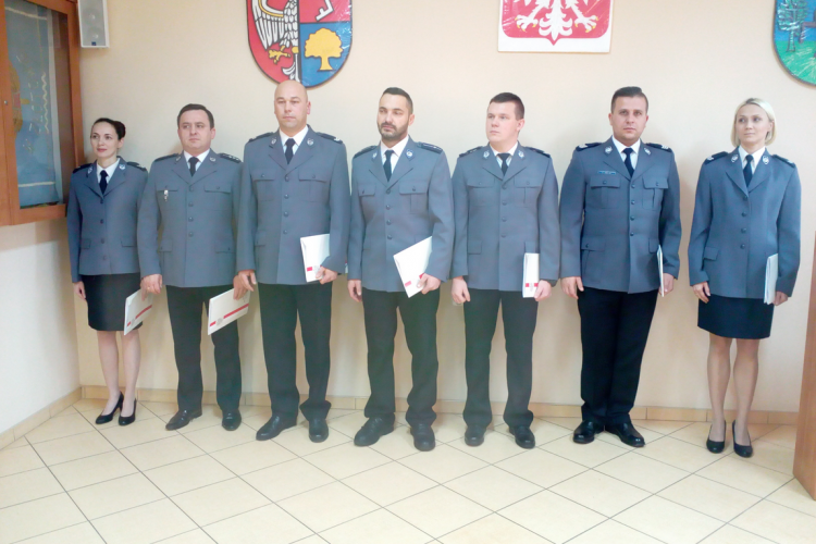Awanse złotowskich policjantów