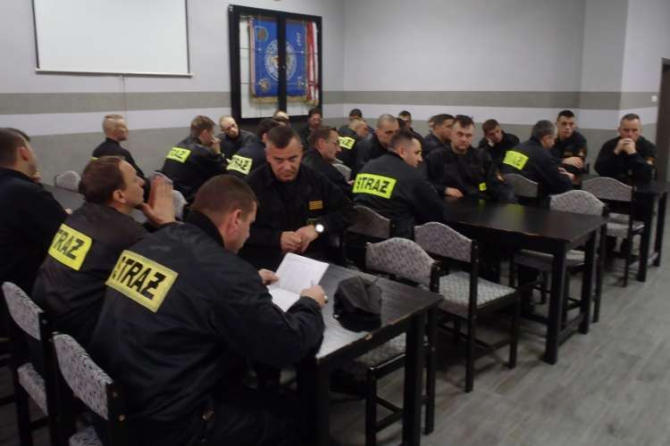 Odprawa służbowa w złotowskiej Jednostce Ratowniczo-Gaśniczej