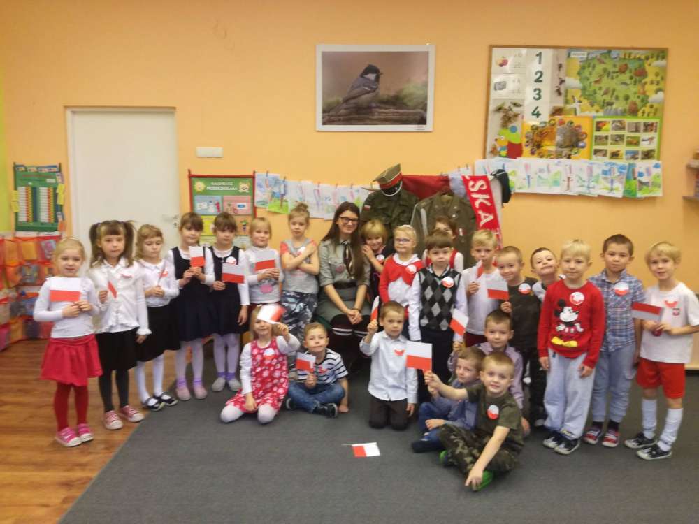 Tropiciele, Żabki i Motylki wiedzą co to znaczy Polska niepodległa
