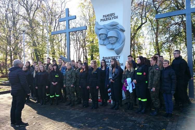 Cenna lekcja historii i patriotyzmu