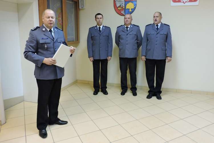 Awanse dzielnicowych z Komendy Powiatowej Policji w Złotowie