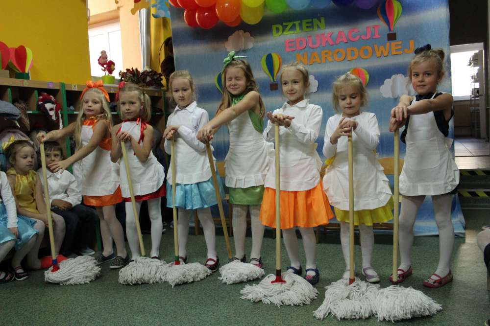 Dzieciaki z przedszkola w Lipce wystąpiły z okazji Dnia Edukacji Narodowej