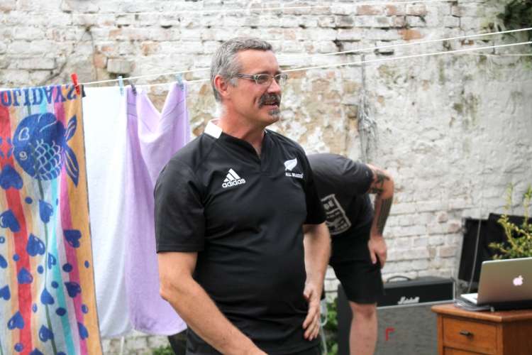 Sobie dać w ryja jest ciężko. Rozmowa z Wojciechem Korwin-Piotrowskim