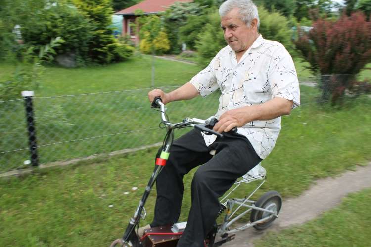 Pan hulajka. Konstruktor amator pojazdów na prąd