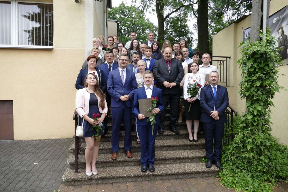Wójt Gminy Lipka nagrodził najlepszych gimnazjalistów