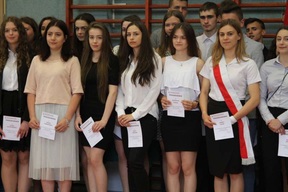 Uczniowie I LO pożegnali rok szkolny