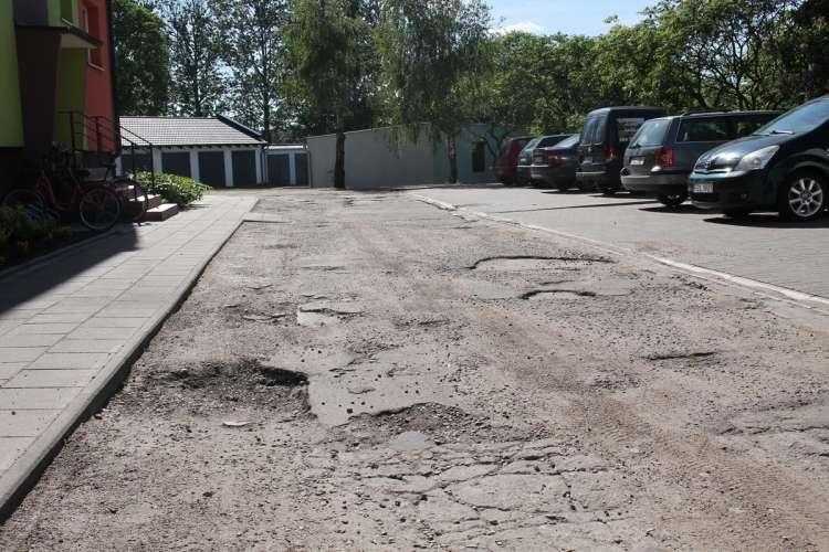 Wnioskuję o remont drogi