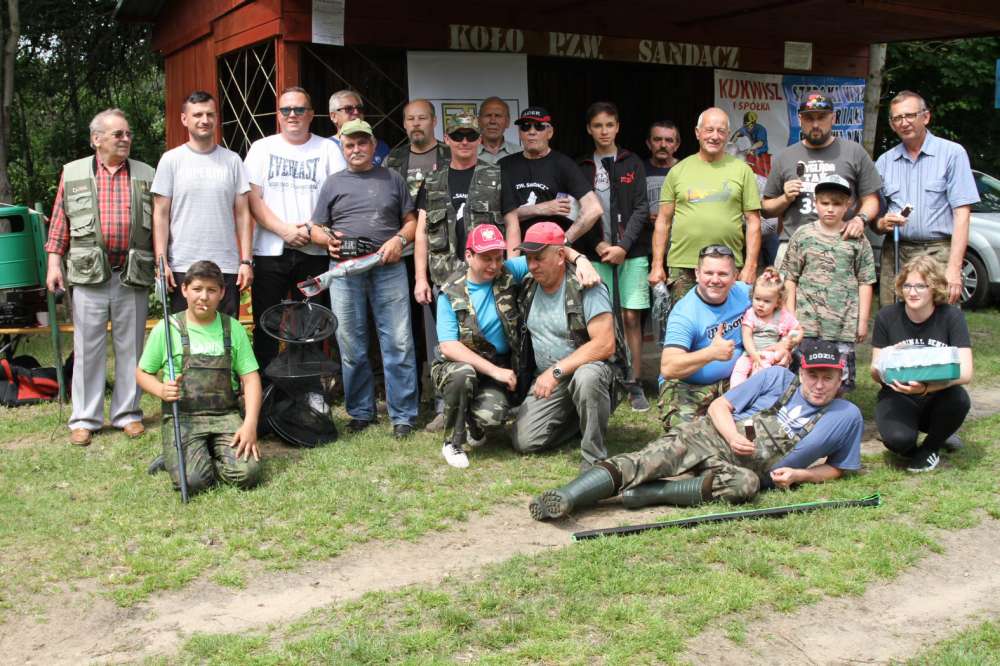 Piknik wędkarski z kołem PZW Sandacz i Spółdzielnią Mieszkaniową Piast