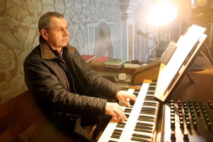Maestro kościelnej ceremonii