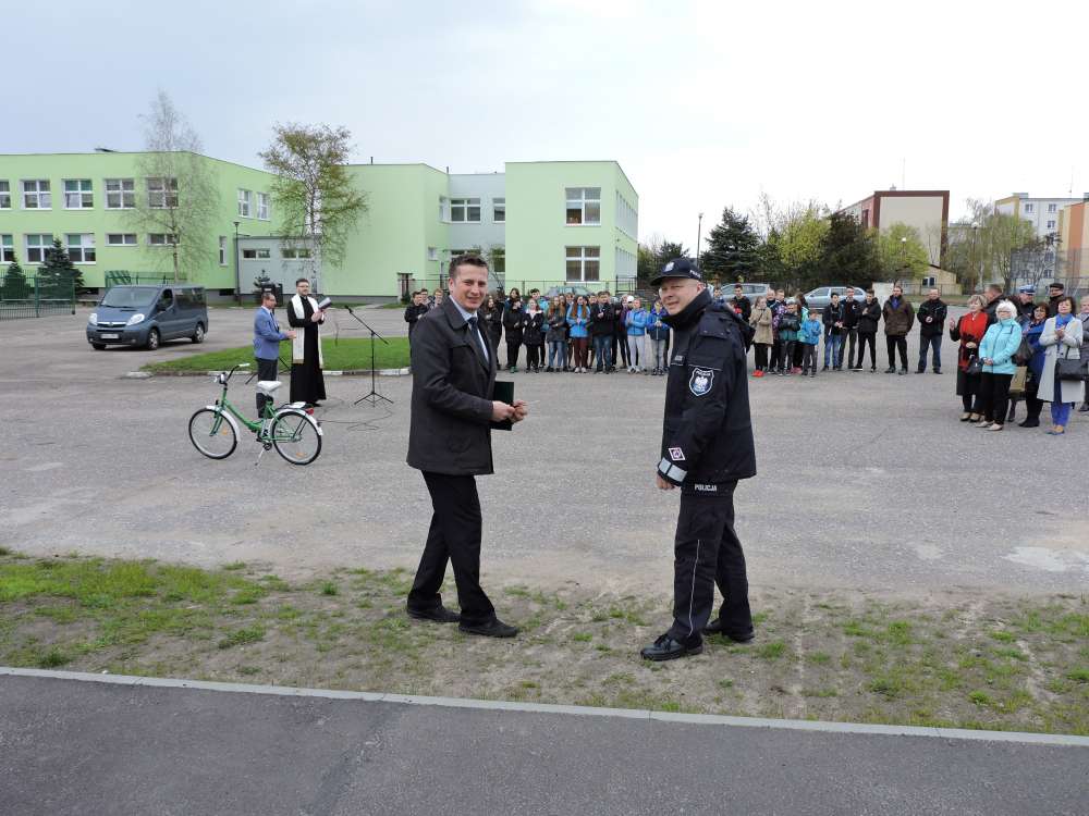 Otwarcie Miasteczka Ruchu Drogowego przy ZSS nr 1 w Złotowie