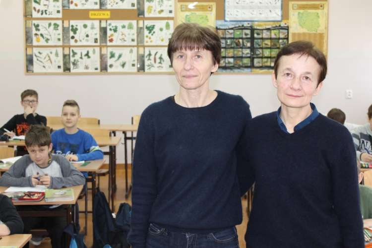 Rodzinna biologia. Siostry nauczycielki
