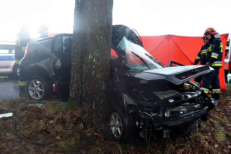Śmiertelny wypadek na trasie Pniewo-Jastrowie