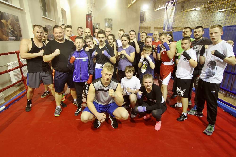 Wilk syty i Sparta cała