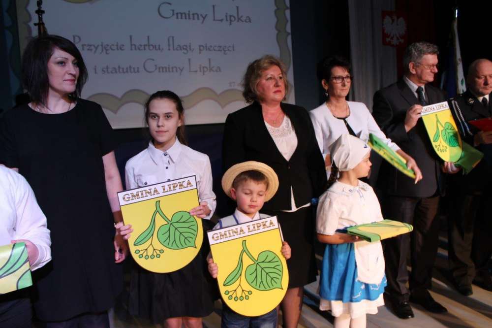 Nie ma lipy, czyli nowy herb i flaga gminy Lipka