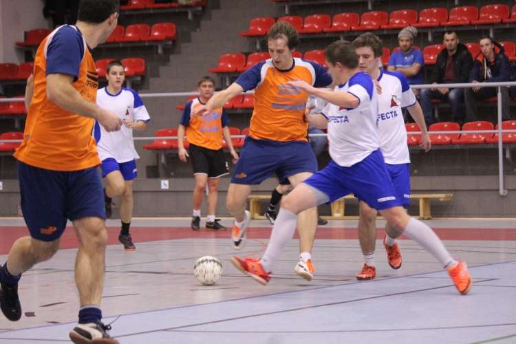 Piłkarski Piotruś, czyli co nie gra w złotowskim futsalu