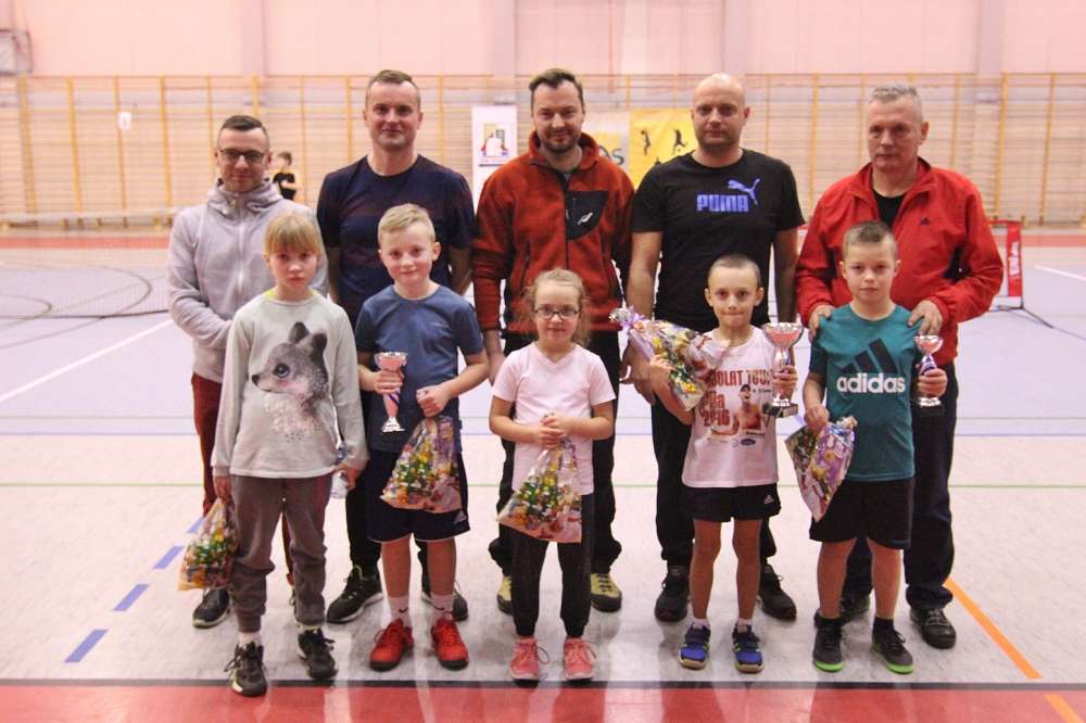 Gwiazdkowy turniej tenisa ziemnego