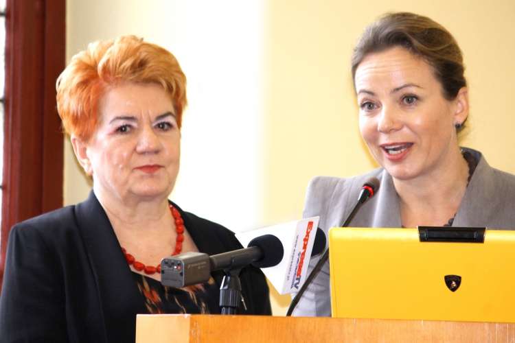 Dyrektor szpitala dostała podwyżkę