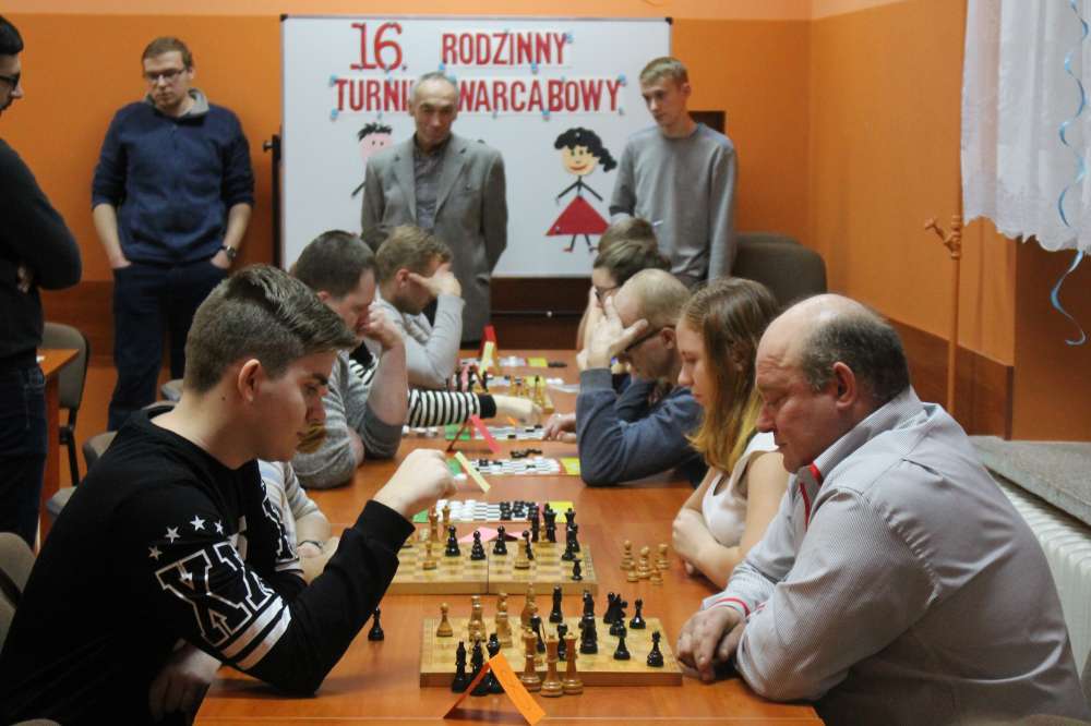 Rodzinne warcaby w Sławianowie