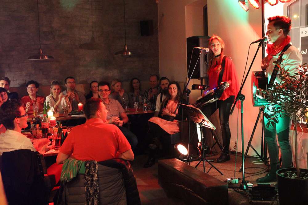 Szanty w Magazynie Bistro - koncert zespołu oJ TaM [zdjęcia]