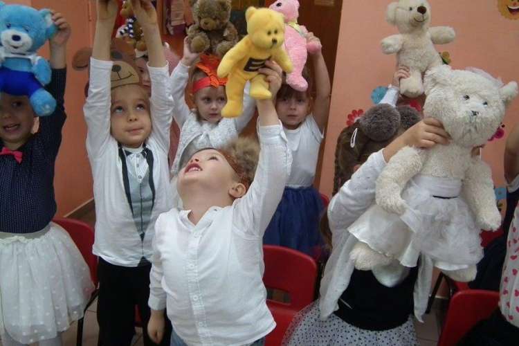 Światowy Dzień Pluszowego Misia w Przedszkolu nr 4