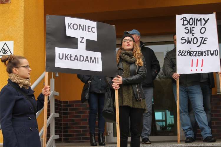Protest przed sądem. Sprawa Zdzisława G. odroczona [wideo]