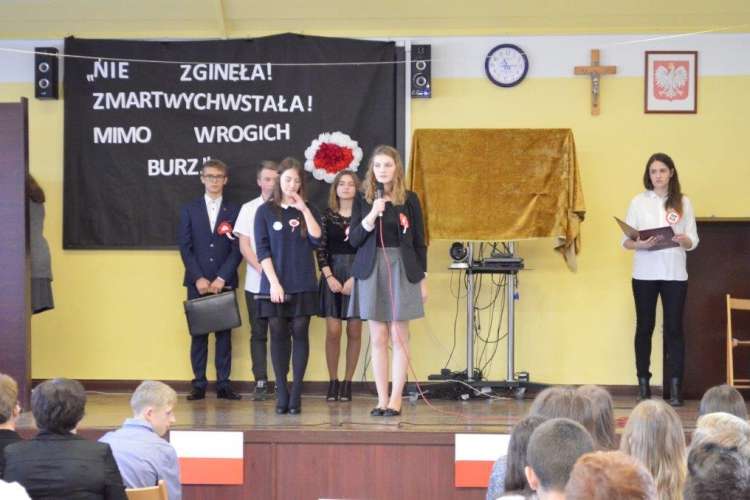 Święto Niepodległości w Ekonomie