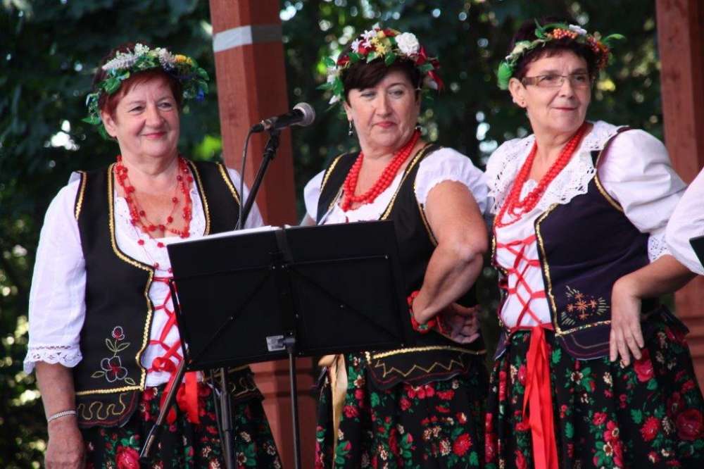 Chóralnie w ogrodzie Domu Polskiego