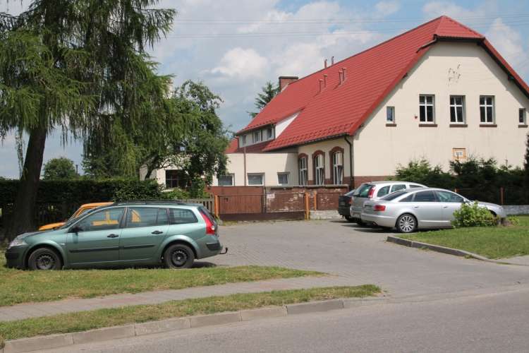 Mandaty dla rodziców, bo za ciasny parking przed przedszkolem