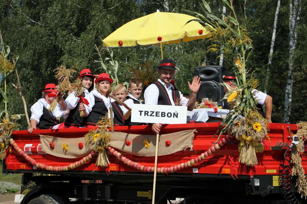 Dożynki Gminne w Trzeboniu