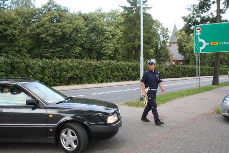 80 mandatów, 1 wypadek, 5 pijanych – to nie był bezpieczny weekend