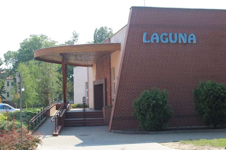 Wakacje z Pływalnią Laguna