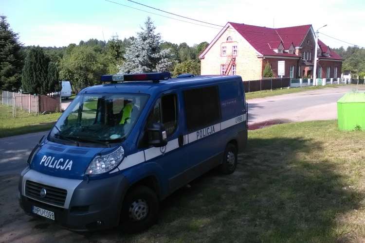 Tragiczny wypadek w Ptuszy. Mężczyzna wypadł z okna