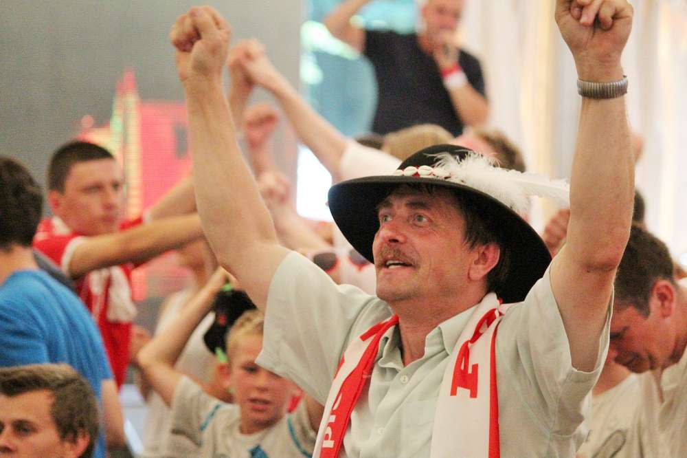 Polska w ćwierćfinale ME! Szaleństwo w strefie kibica!