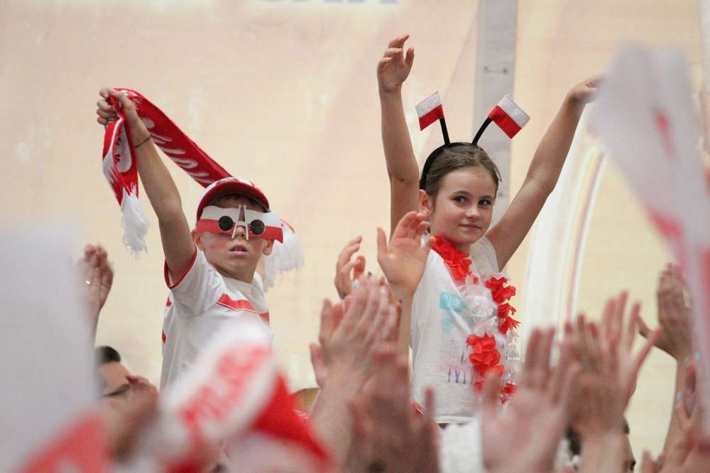 Mecz Polska - Ukraina w złotowskiej strefie kibica