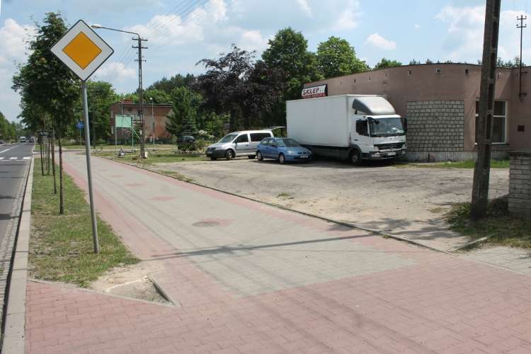 Przy GS-ie na Chojnickiej powstanie parking. Za miejskie pieniądze