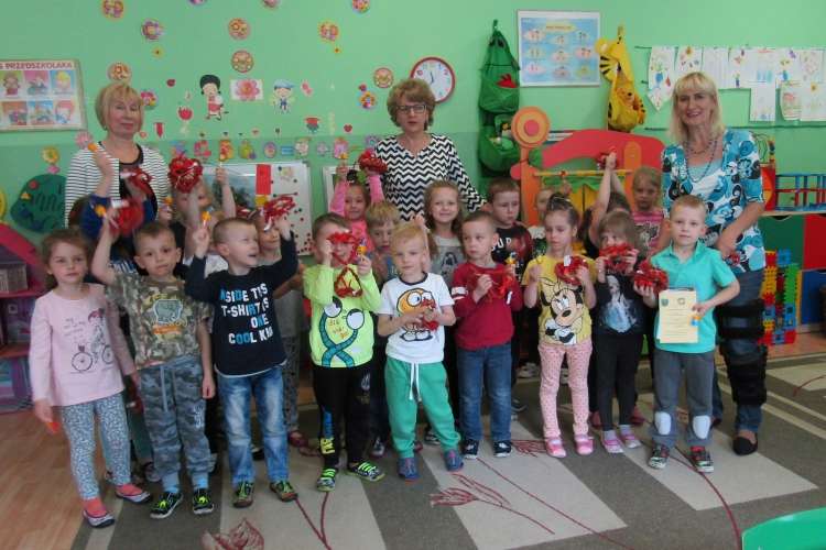 Projekt Towarzystwa Przyjaciół Dzieci „Makramowe cudeńka”