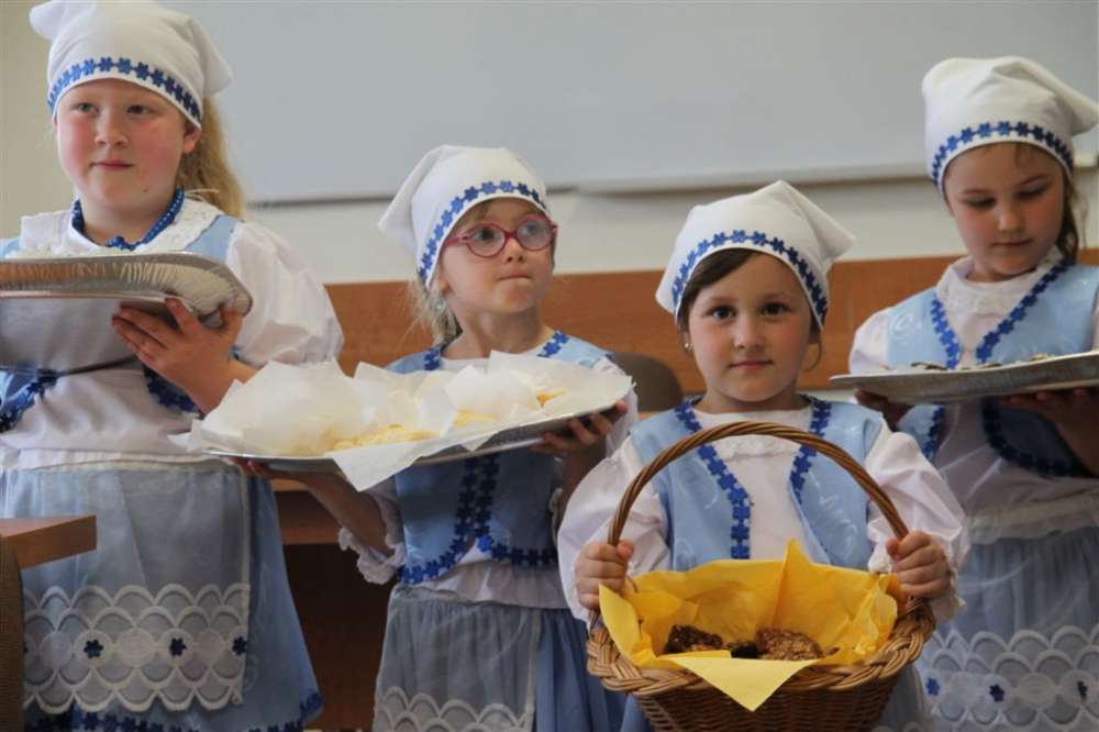 Radni kupowali przysmaki od przedszkolaków