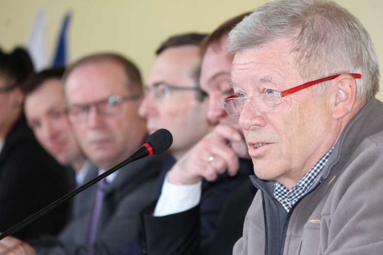 Kościoły to sprawa gmin