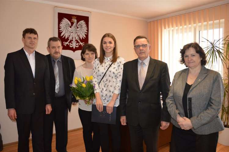 Samorządowcy docenili młodą lekkoatletkę