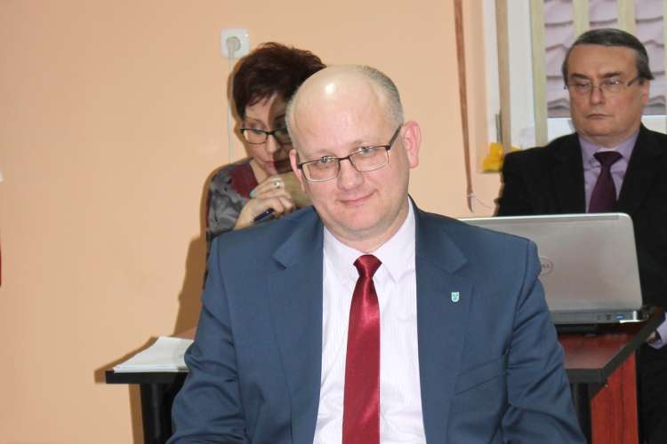 Piotr Wojtiuk wycofuje się z rozmów. Nie chce od powiatu budynku po dawnym ZST