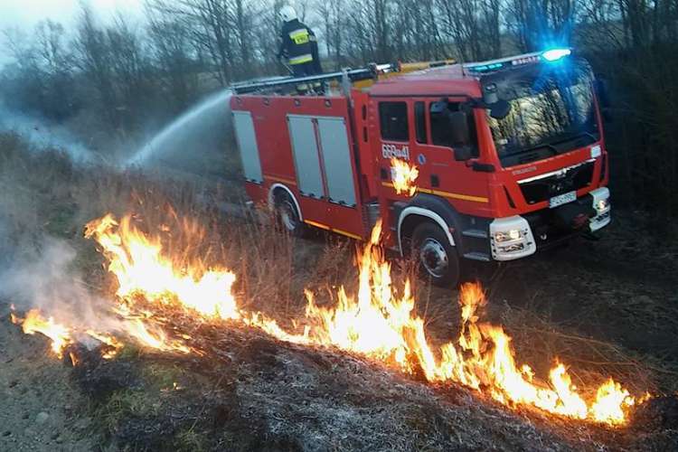 Podwójny pożar. Podwójne gaszenie. Podpalacz nie złapany