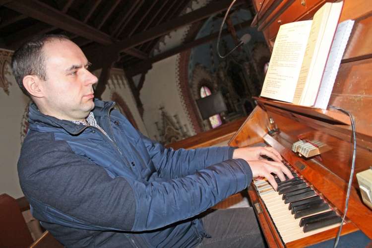 Jak święta Wielkiej Nocy przeżywa kościelny organista?