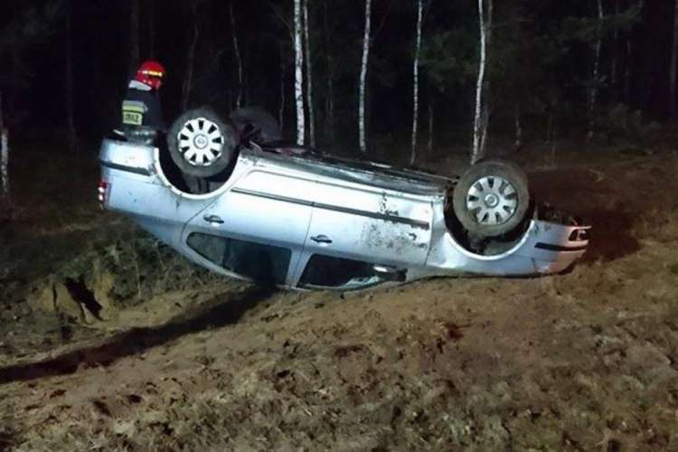 Dachowanie na trasie Skórka-Piła