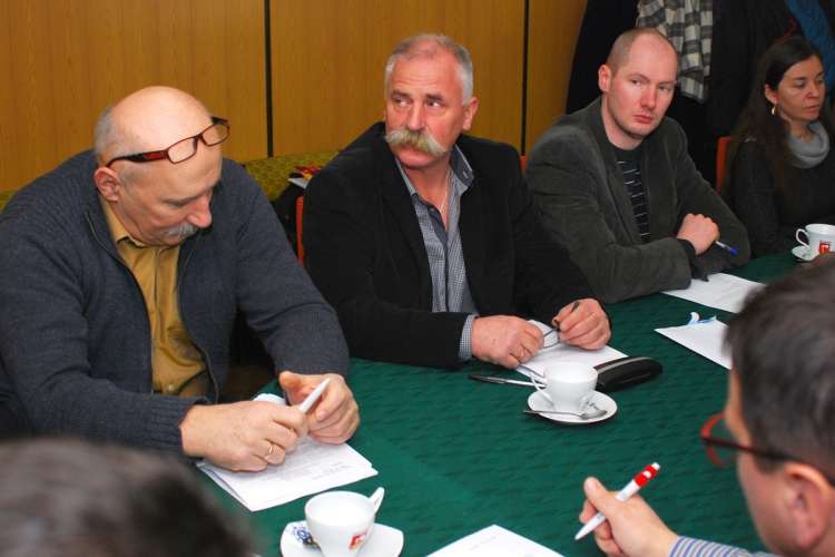 Krajeńscy radni spotkali się na nadzwyczajnej sesji zwołanej na wniosek burmistrza